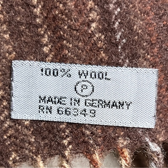 Perry Ellis 100% Wool Unisex Striped Scarf with Fringe EUC - Picture 4 of 6